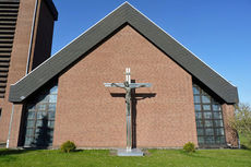 Katholische Pfarrkirche Zum Heiligen Kreuz Zierenberg (Foto: Karl-Franz Thiede)